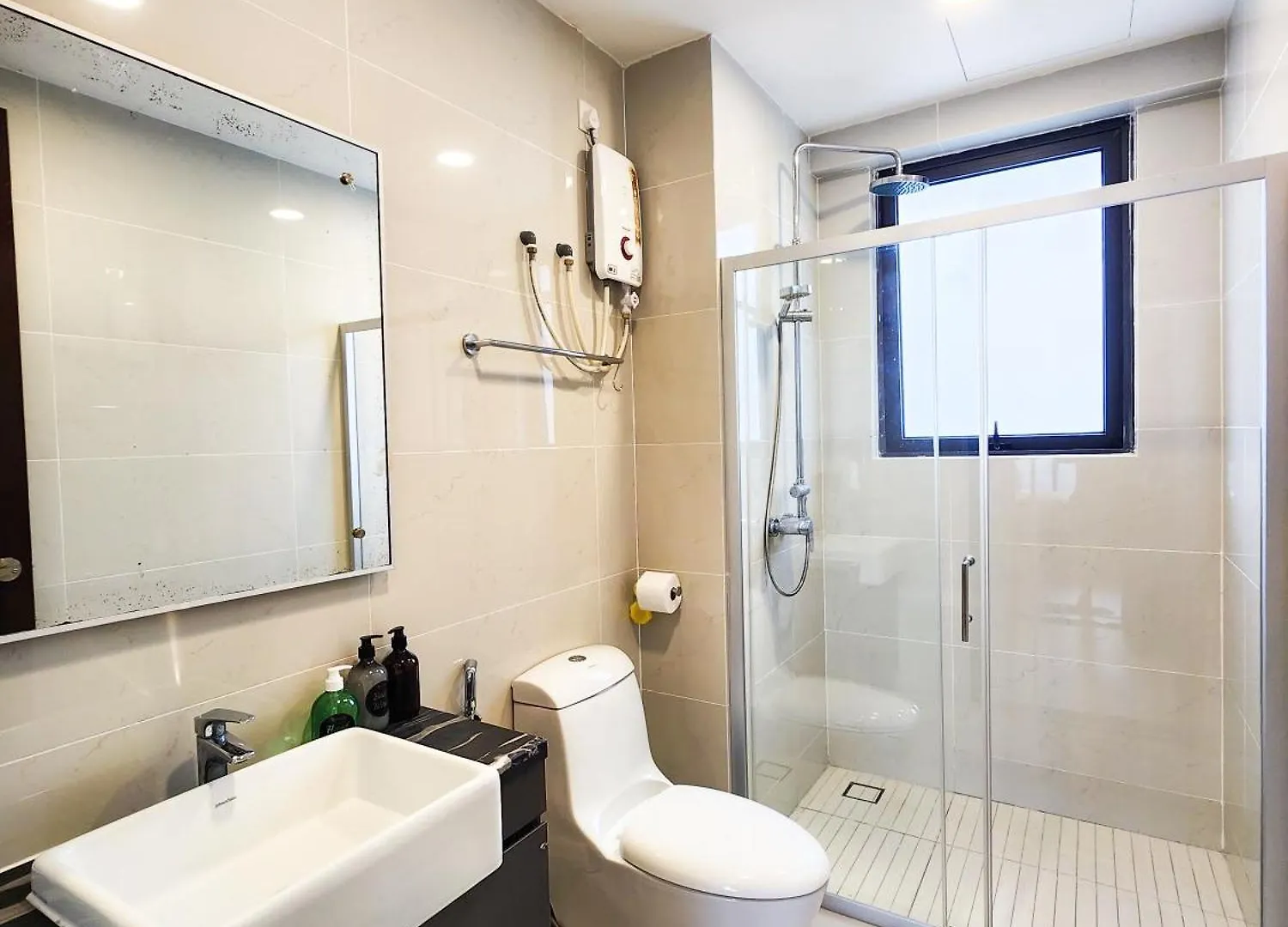 Danga Bay -- Seaglance Horizon - 3Br3B - 7Pax By Cowidea Apartment Johor Bahru
